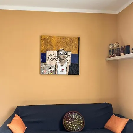 House, Vista Lago: 100 Mt Dal *